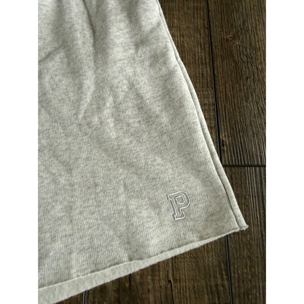 Victoria’s Secret PINK Relaxed Fleece Lounge Shorts Sz. M NWT Grey - Picture 2 of 5